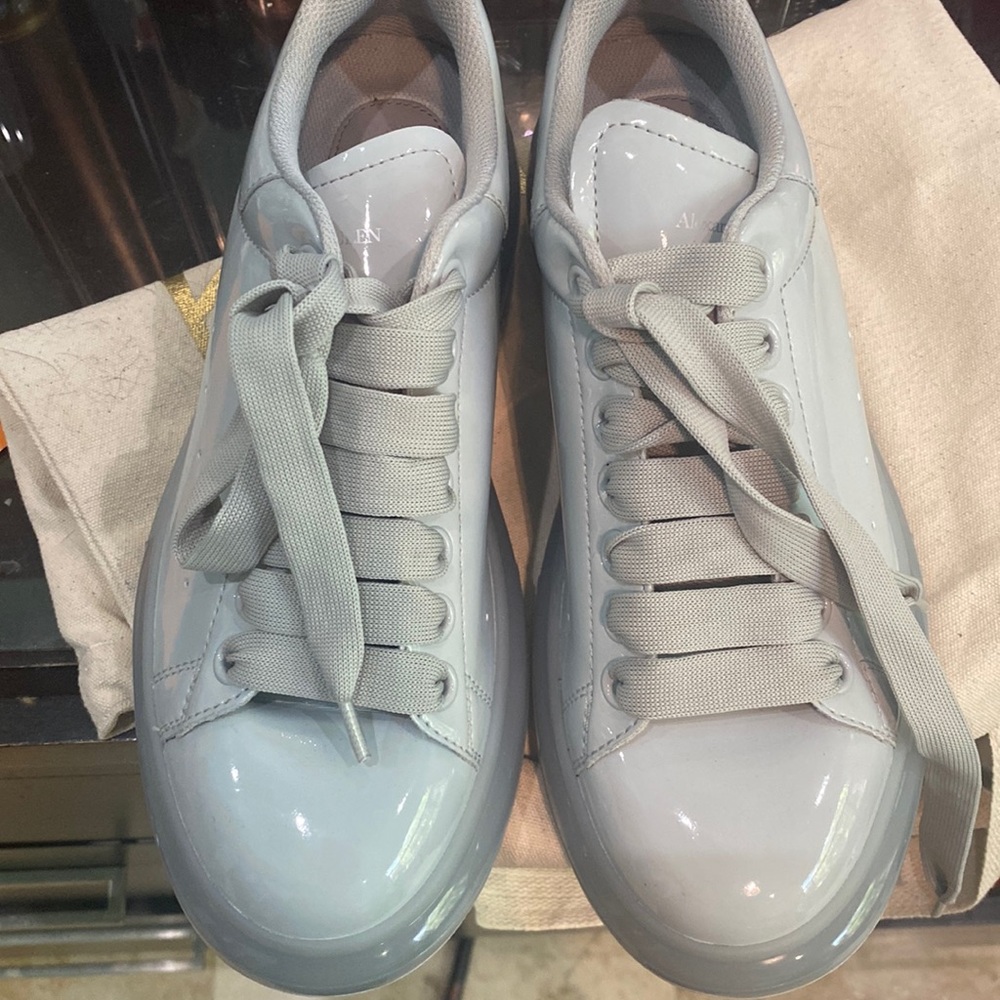 Alexander McQueen Gray Sneakers 39.5